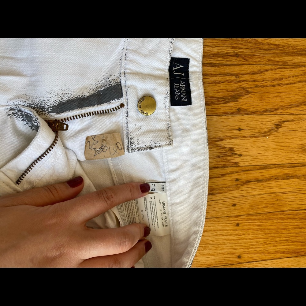 Armani jeans size 27